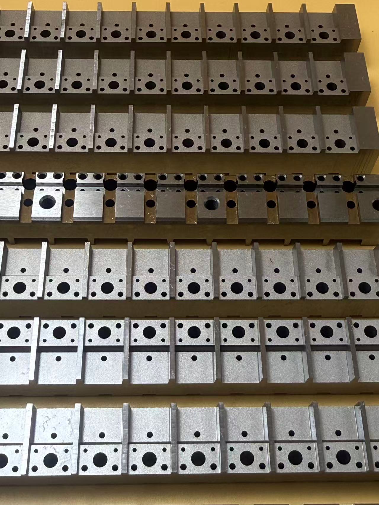 What are the application areas of oil cutting processing?